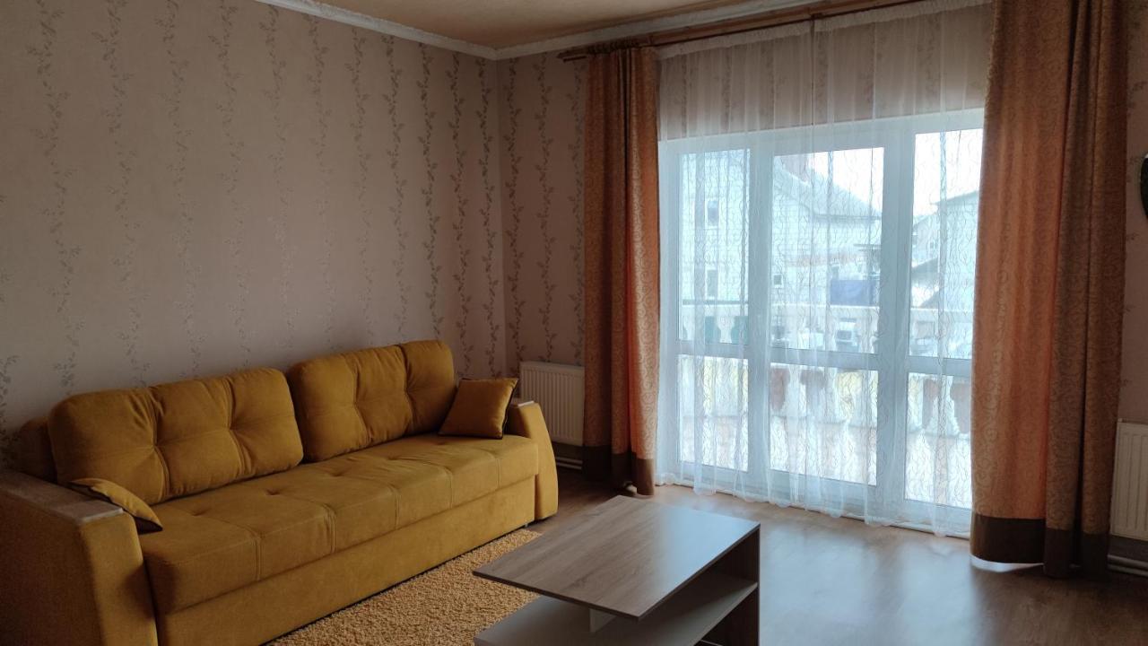 Дом С Бассейном И Сауной Villa Boryspil Bagian luar foto